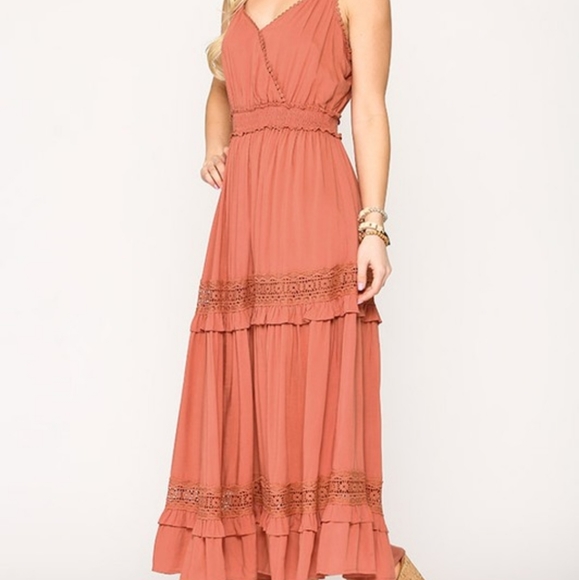 Adjustable Strap Maxi Dress - Picture 3 of 8